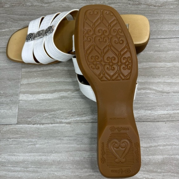 Brighton Brandy White Croc 3 Strap Made in Italy Sandals Womens Size 9.5 - Picture 9 of 10